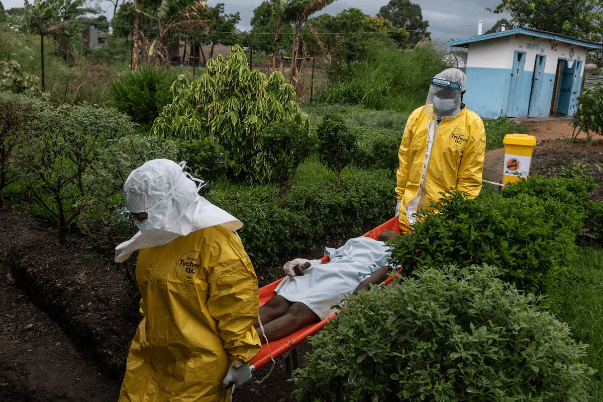 EL MUNDO ACTUA FRENTE AL ÉBOLA EN EL CONGO